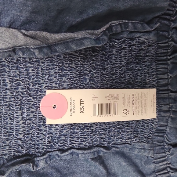 Denim Look Ruffled Romper - Picture 8 of 10